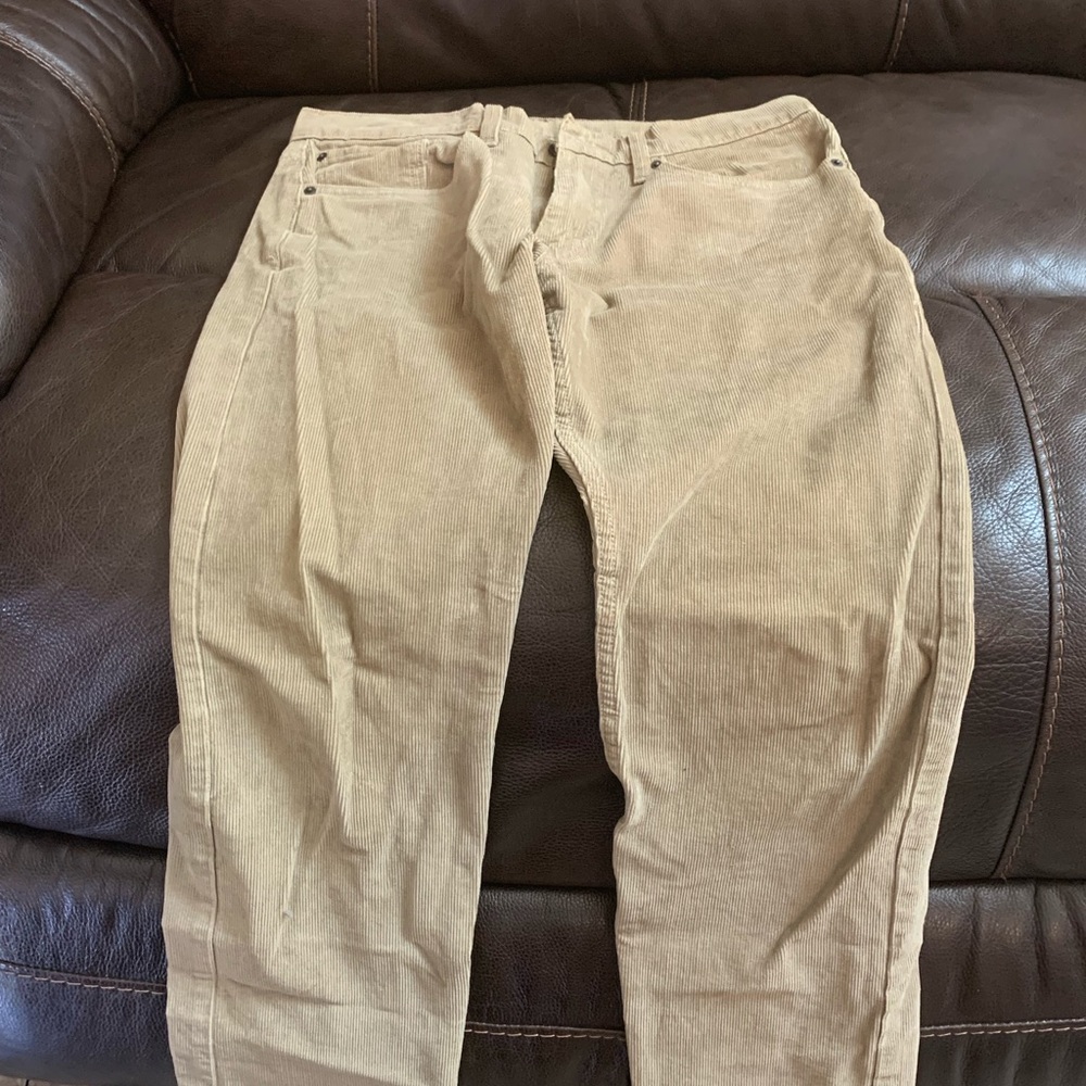 Men’s Levi Khaki cords 31x30